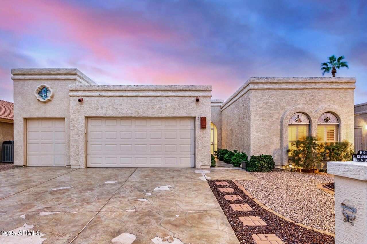 10549 E Elmhurst Dr., Sun Lakes, AZ 85248