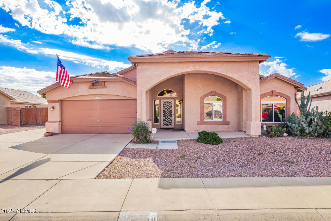 4209 W Wahalla Ln., Glendale, AZ 85308
