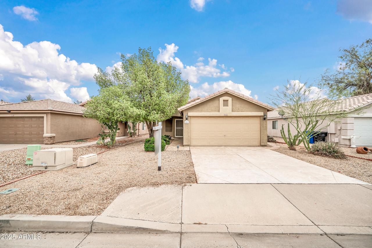 16561 N 157th Ave., Surprise, AZ 85374