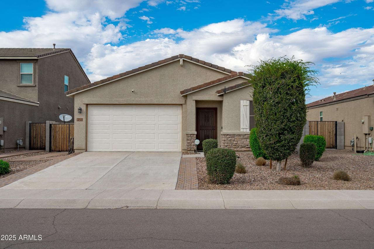 272 W Satinka Dr., San Tan Valley, AZ 85140