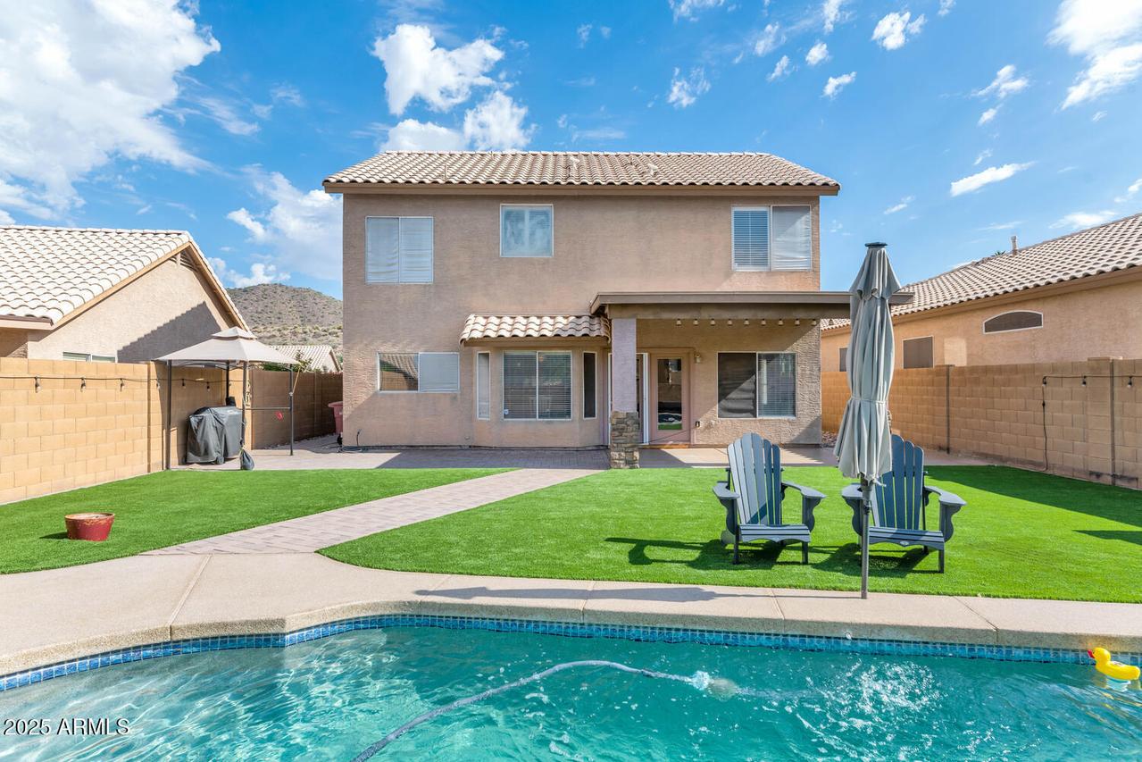 11155 E Laurel Ln., Scottsdale, AZ 85259