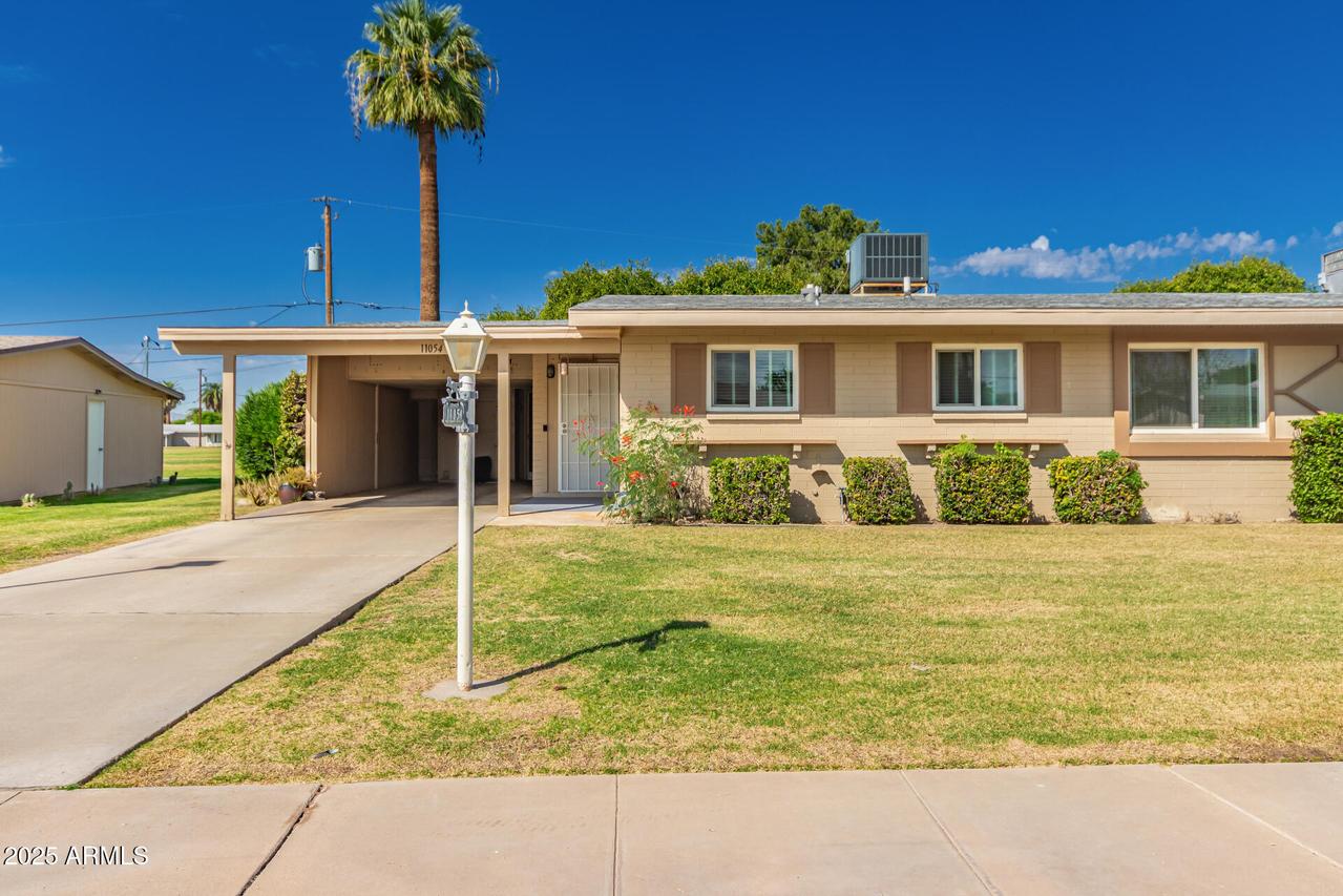 11054 N Coggins Dr., Sun City, AZ 85351