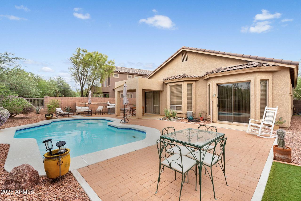3055 N Red Mountain #209, Mesa, AZ 85207
