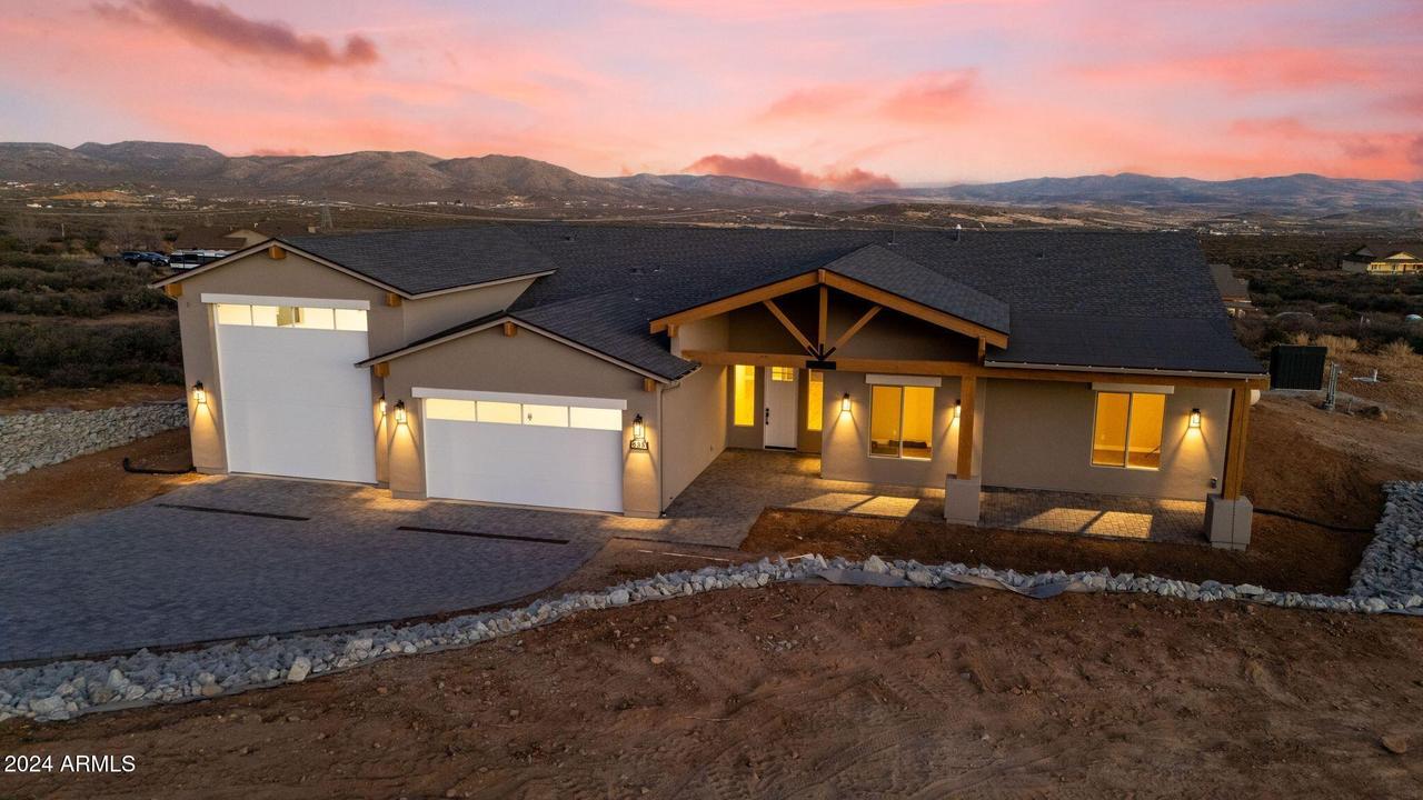 635 S Grant Woods Pkwy., Dewey, AZ 86327