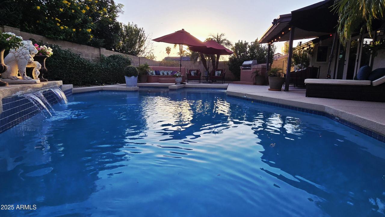 10925 E Clinton St., Scottsdale, AZ 85259
