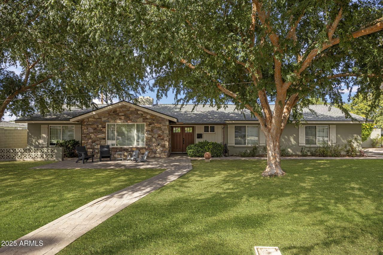 3444 N 48th Way, Phoenix, AZ 85018