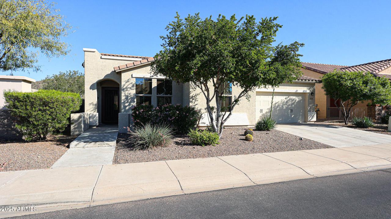 17131 S 174th Dr., Goodyear, AZ 85338