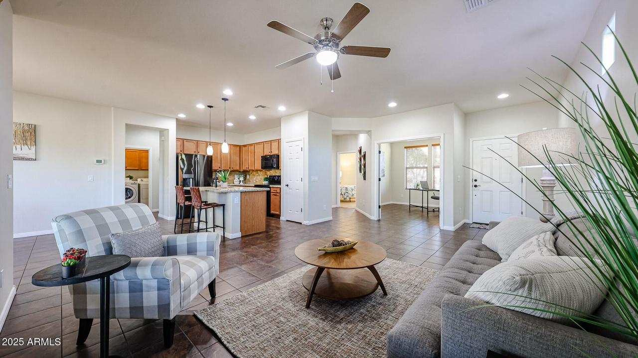 17131 S 174th Dr., Goodyear, AZ 85338