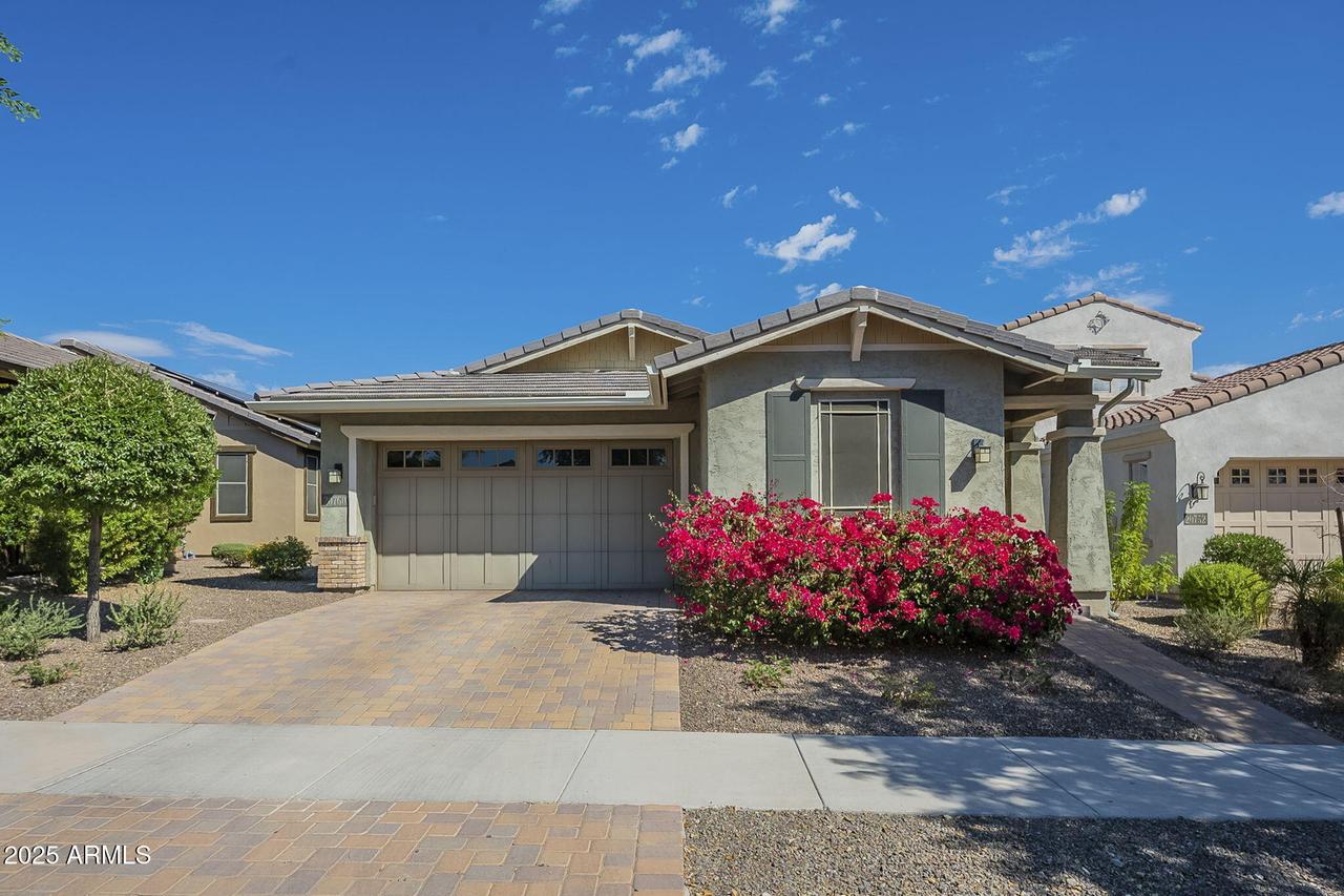 20760 W Minnezona Ave., Buckeye, AZ 85396