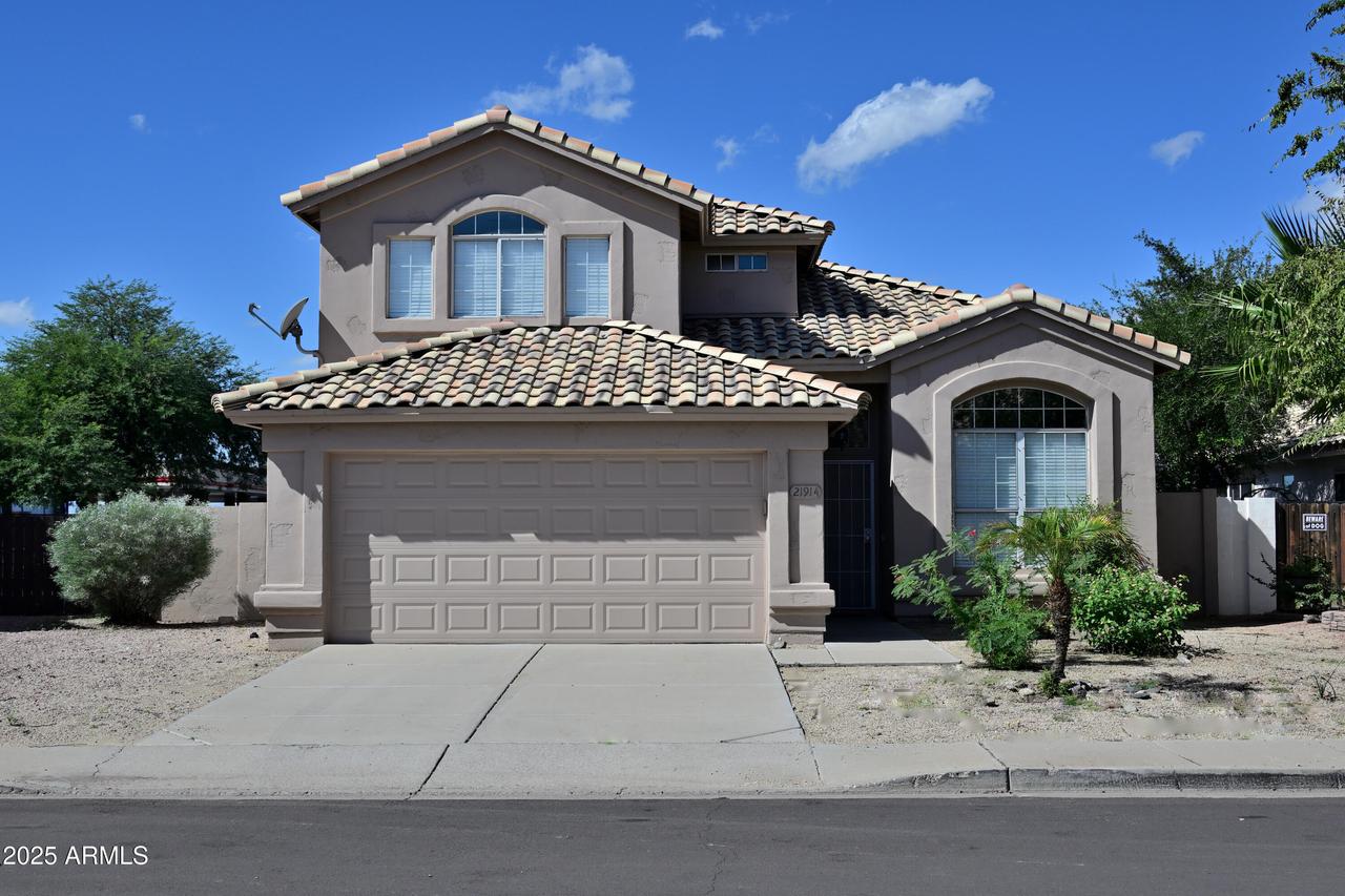 21914 N 74th Ln., Glendale, AZ 85310