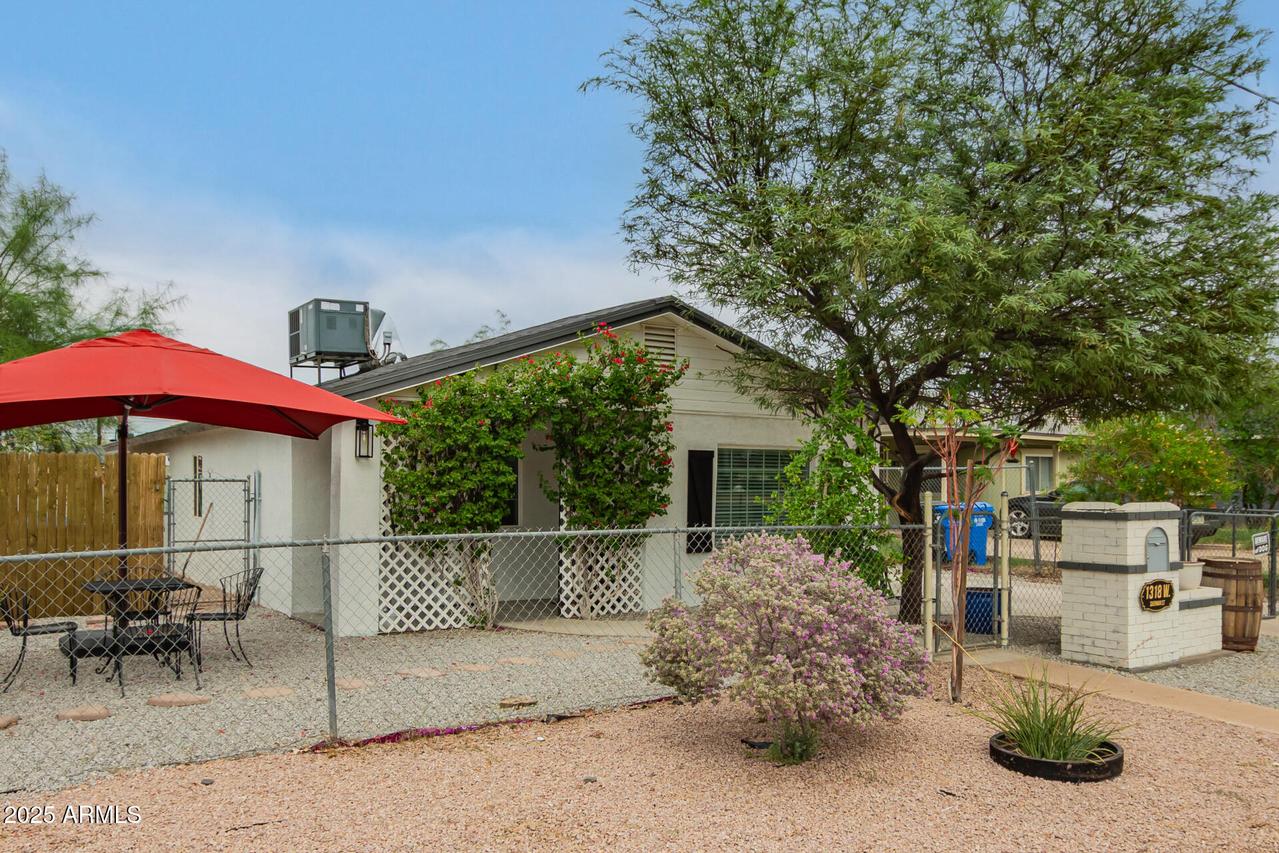 1318 W Sherman St., Phoenix, AZ 85007