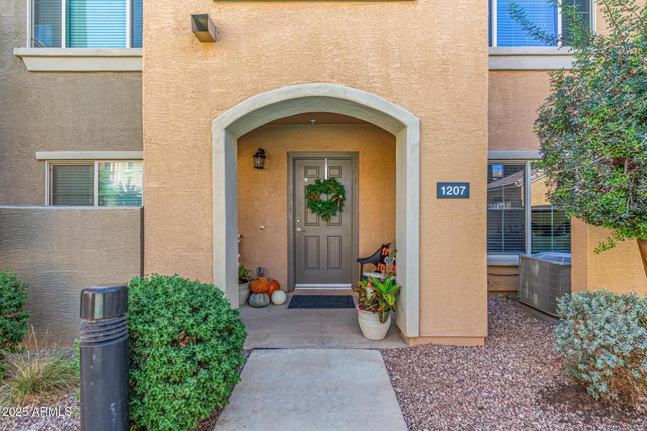 240 W Juniper Ave. #1207, Gilbert, AZ 85233