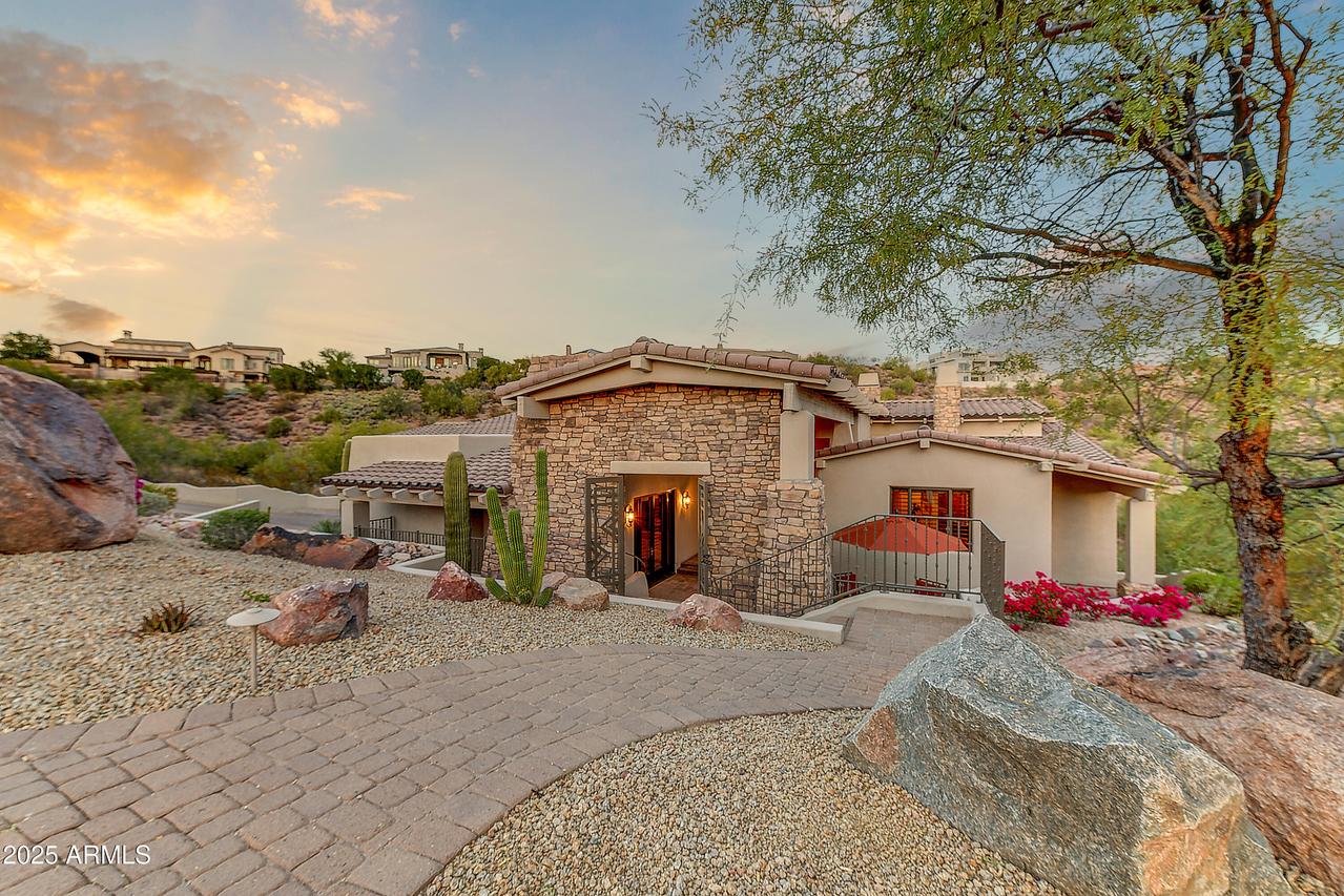 9749 N Fireridge Tr., Fountain Hills, AZ 85268
