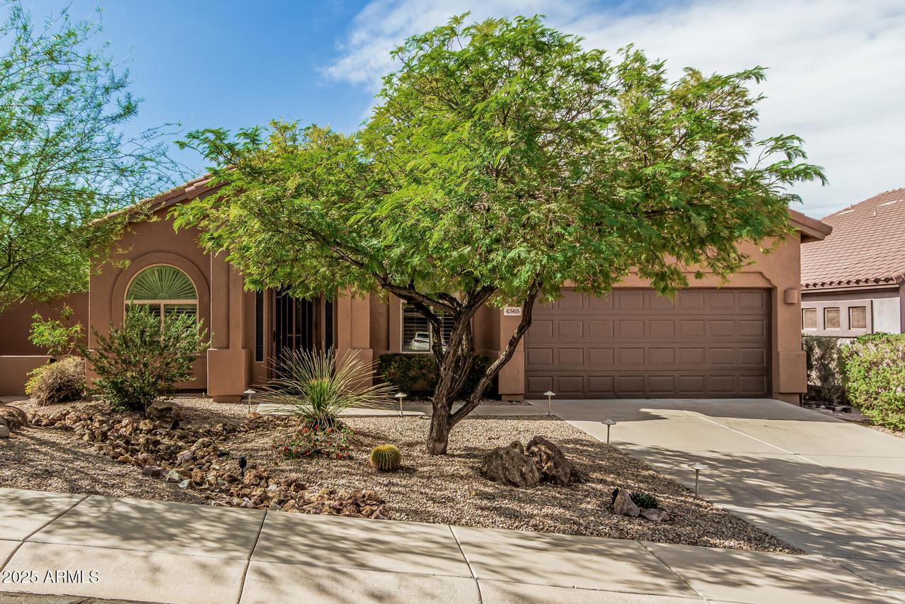 4365 S Columbine Way, Gold Canyon, AZ 85118
