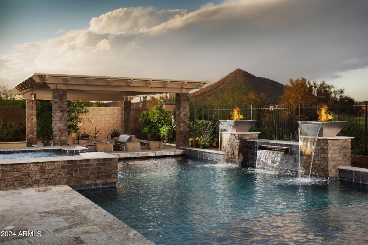 12530 W Tyler Tr., Peoria, AZ 85383