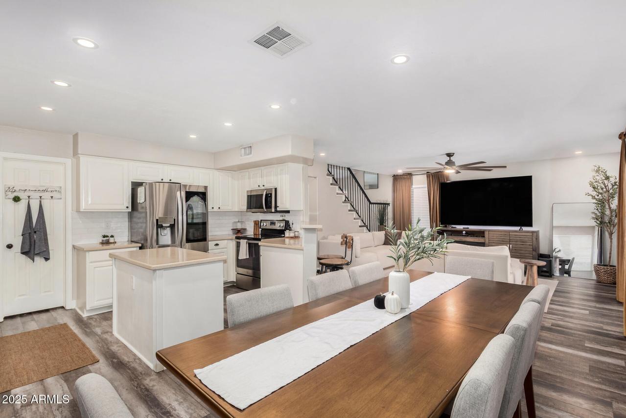 7457 E Lobo Ave., Mesa, AZ 85209