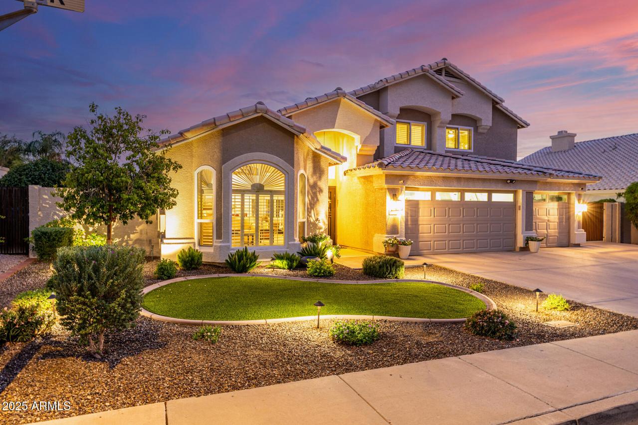 1201 W Beck Ln., Phoenix, AZ 85023