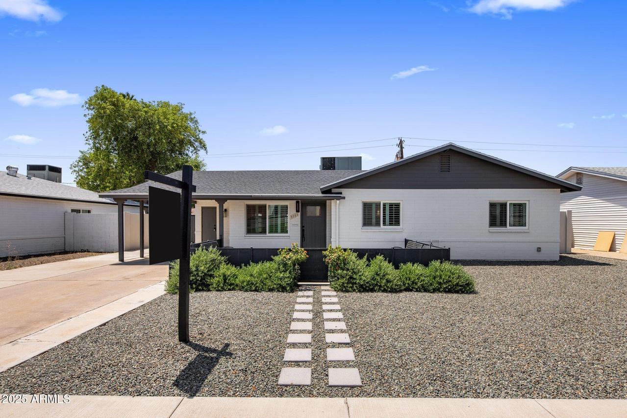 7707 E Earll Dr., Scottsdale, AZ 85251