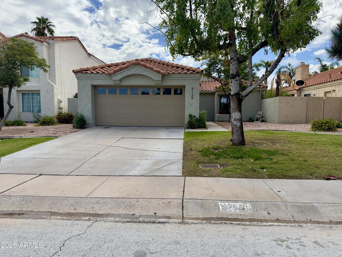 4139 E Desert Cove Ave., Phoenix, AZ 85028