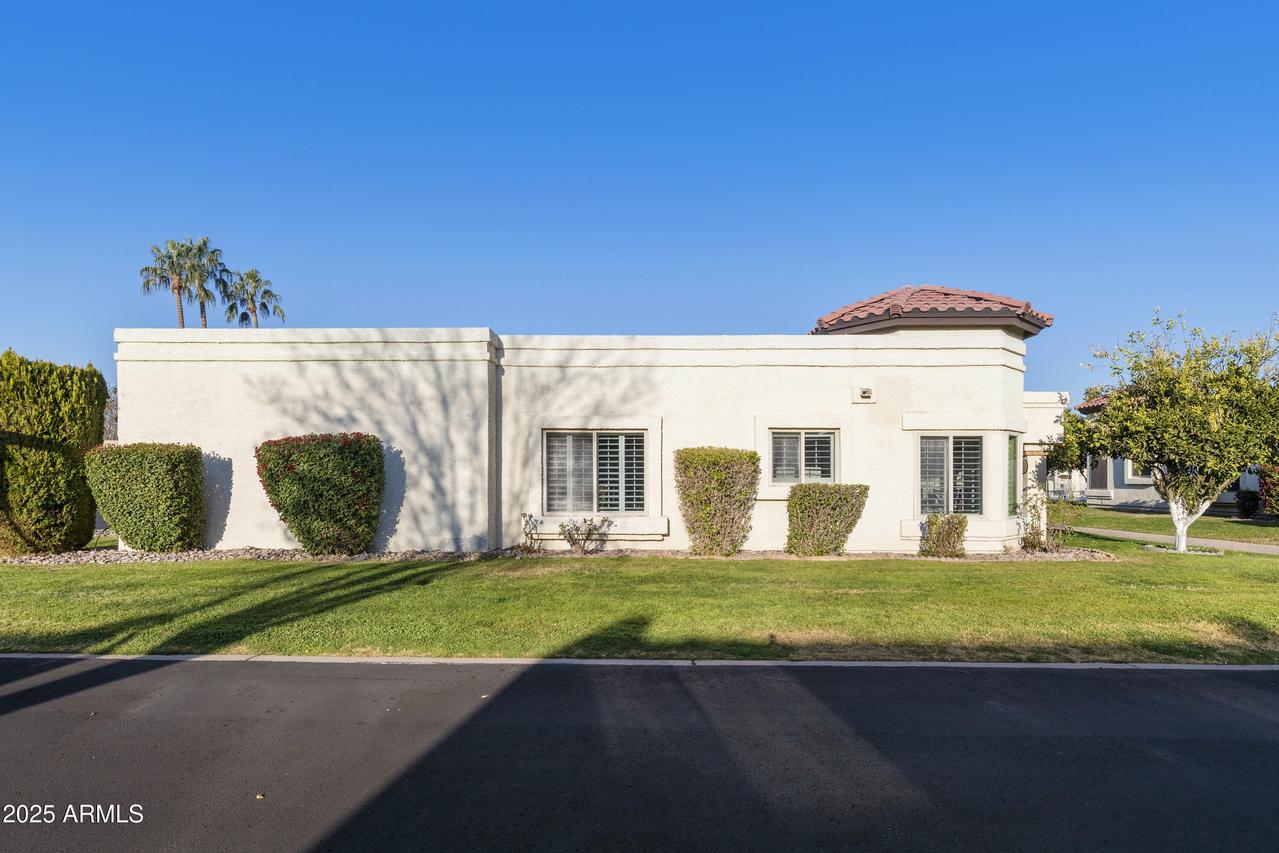 663 S Saguaro Way, Mesa, AZ 85208