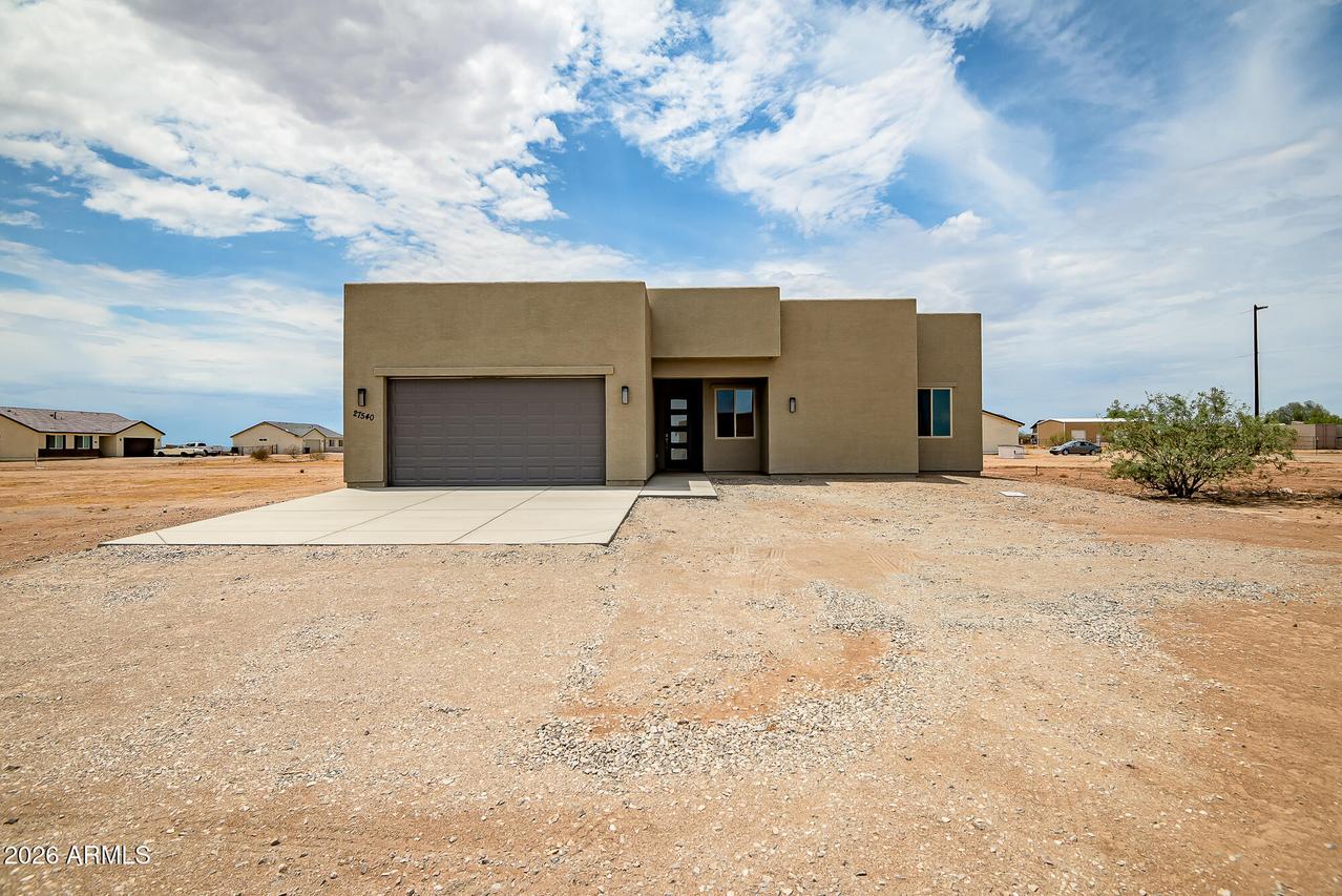 27540 N 255th Ln., Wittmann, AZ 85361