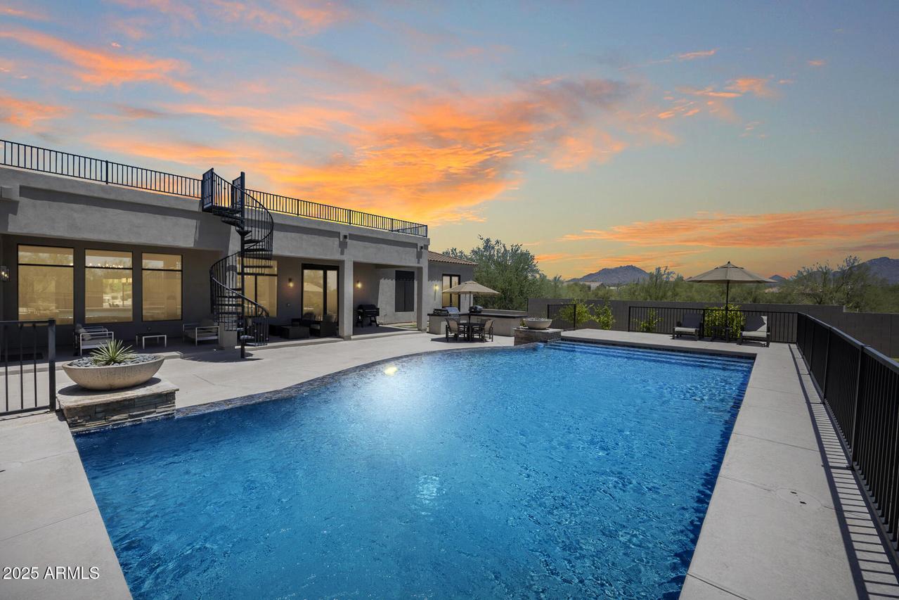 7967 E Camino Vivaz, Scottsdale, AZ 85255