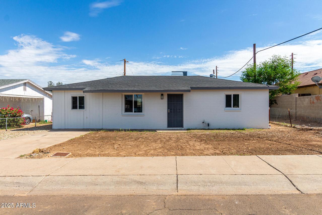 5521 S 14th Way, Phoenix, AZ 85040