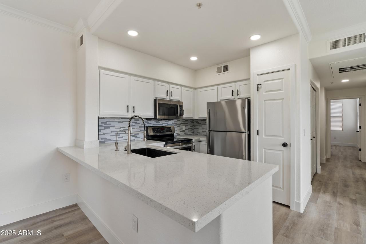 20100 N 78th Pl. #2104, Scottsdale, AZ 85255