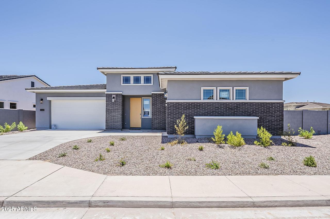 3501 W Sunstone Dr., San Tan Valley, AZ 85144
