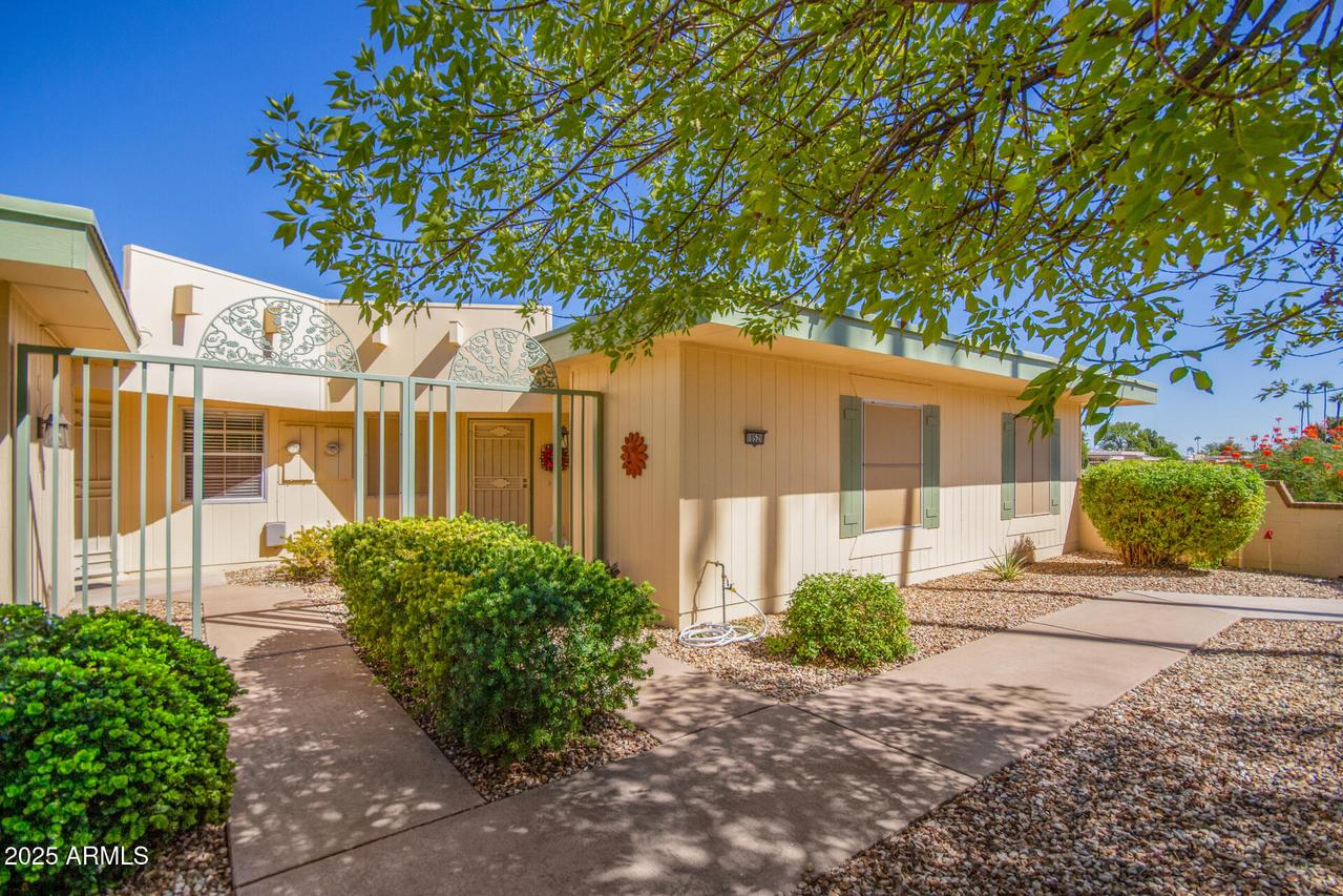 10520 W Ocotillo Dr., Sun City, AZ 85373