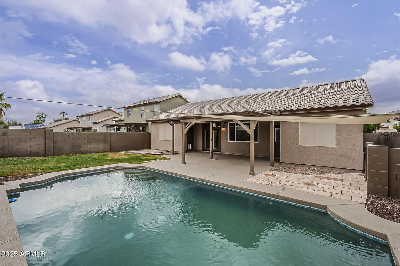 16244 W Desert Bloom St., Goodyear, AZ 85338