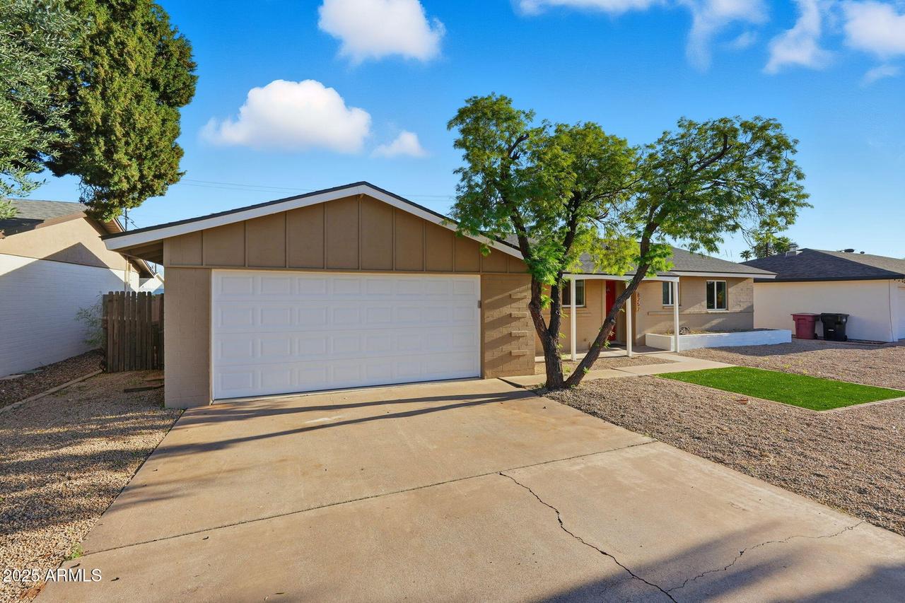 8257 E Cypress St., Scottsdale, AZ 85257