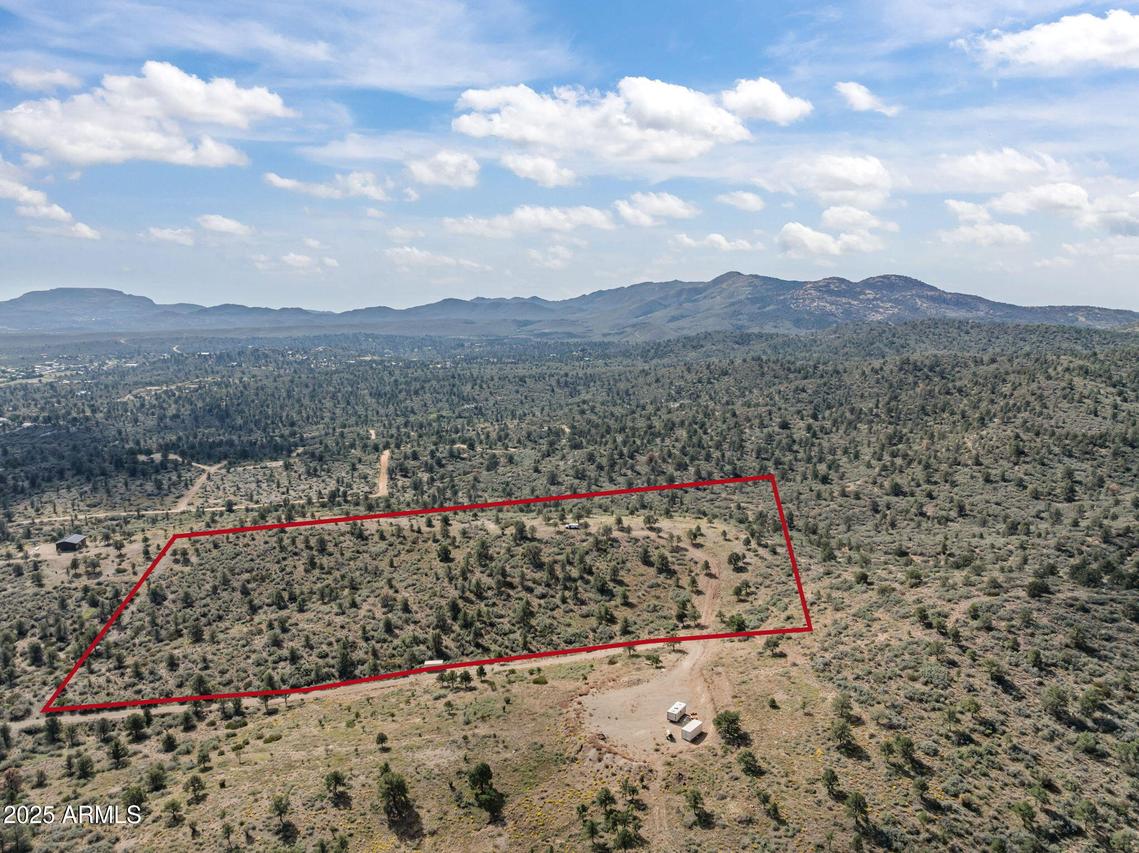 002 Blue Sky Dr. #1C, Peeples Valley, AZ 86332