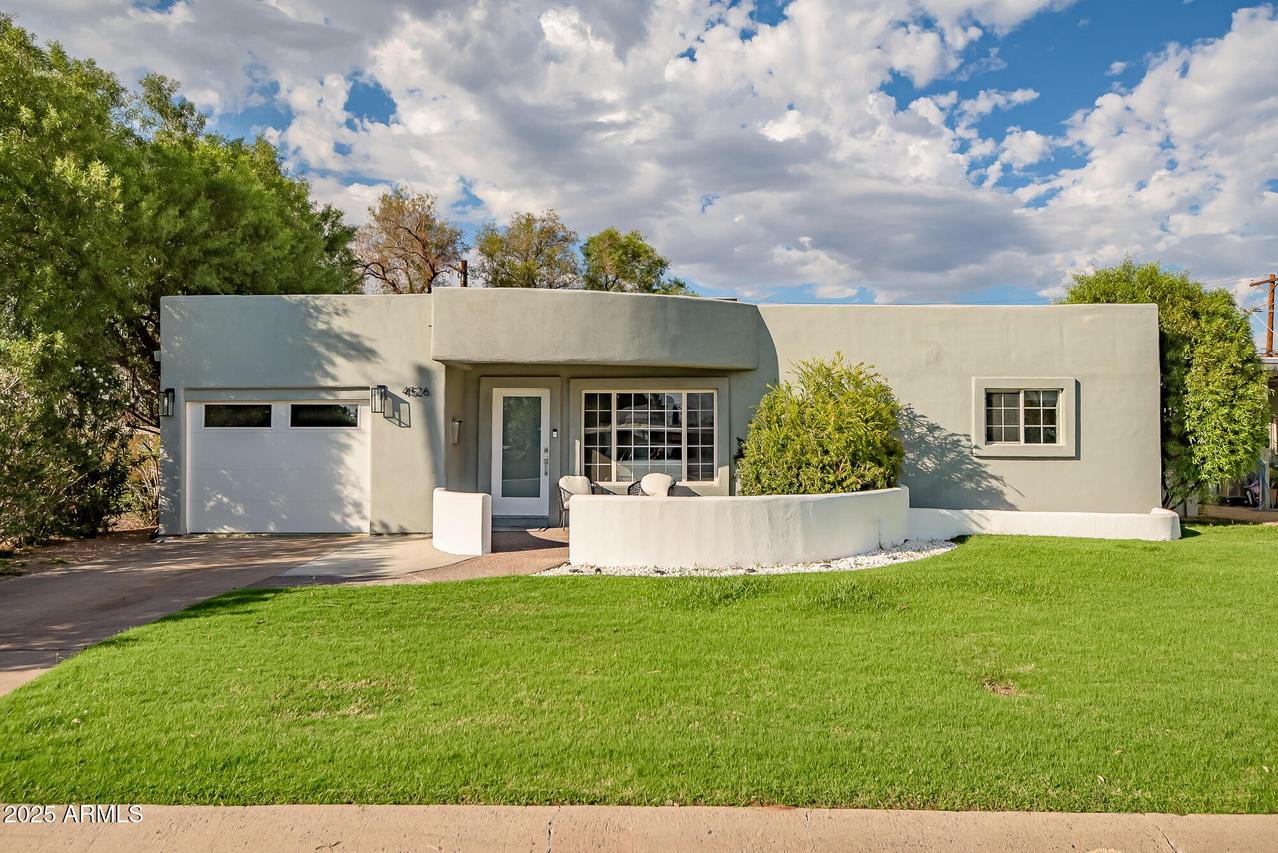 4526 E Heatherbrae Dr., Phoenix, AZ 85018