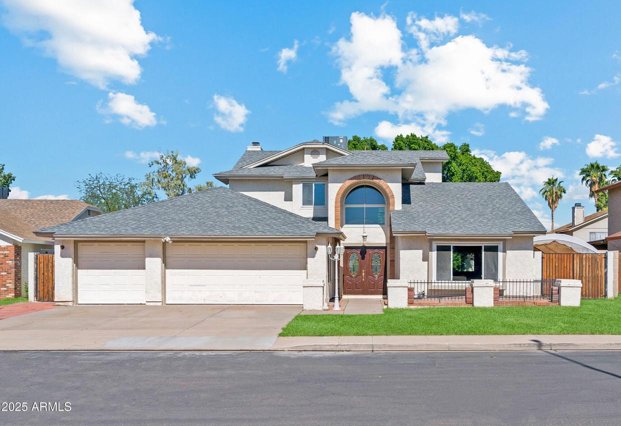 5032 E Dallas St., Mesa, AZ 85205
