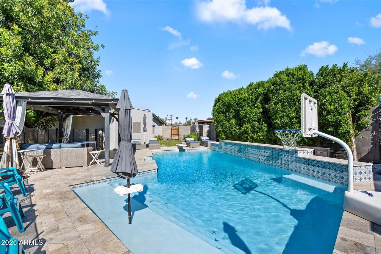 3818 N 32nd Pl., Phoenix, AZ 85018