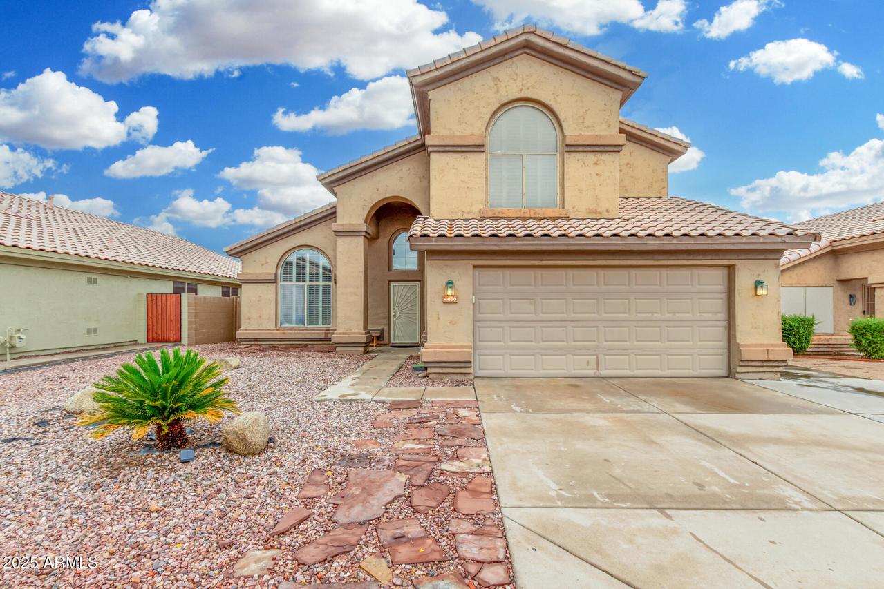 4616 E Summerhaven Dr., Phoenix, AZ 85044