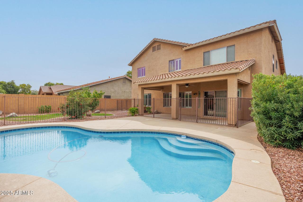 940 E Chelsea Dr., San Tan Valley, AZ 85140