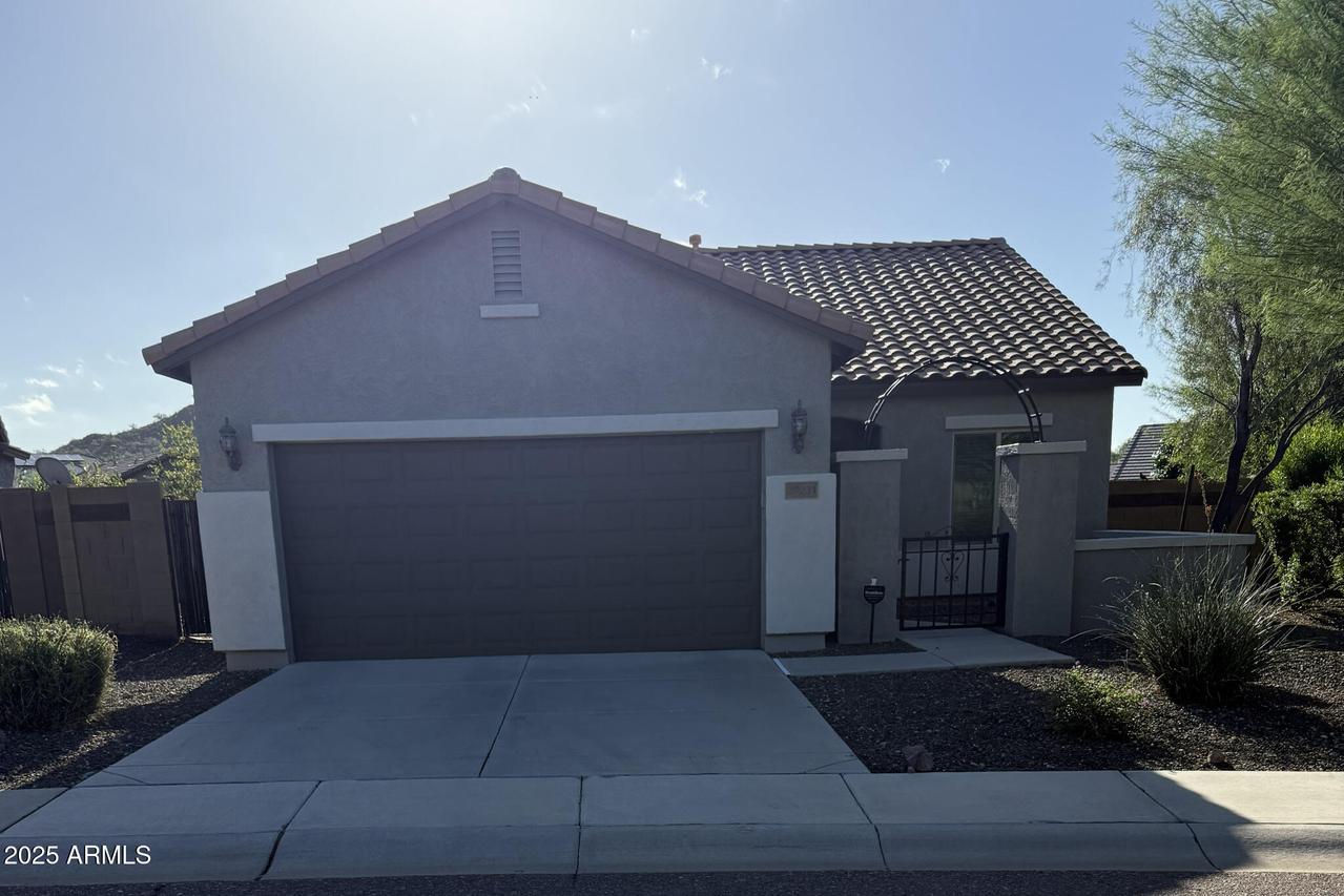 27231 N 17th Ave., Phoenix, AZ 85085