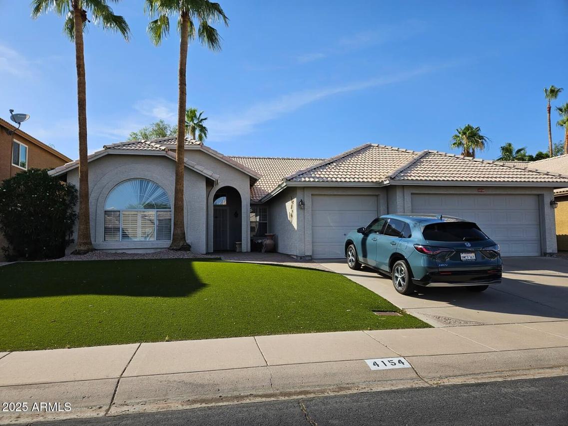 4154 E Rockledge Rd., Phoenix, AZ 85044