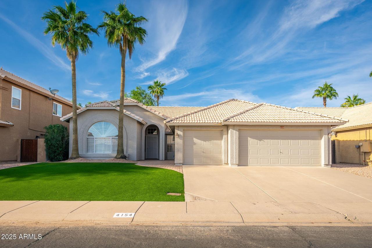 4154 E Rockledge Rd., Phoenix, AZ 85044