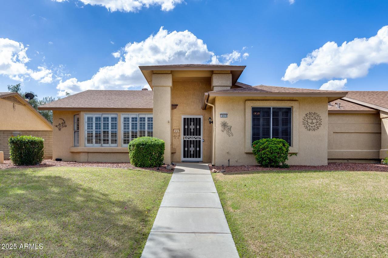 18424 N Spanish Garden Dr., Sun City West, AZ 85375