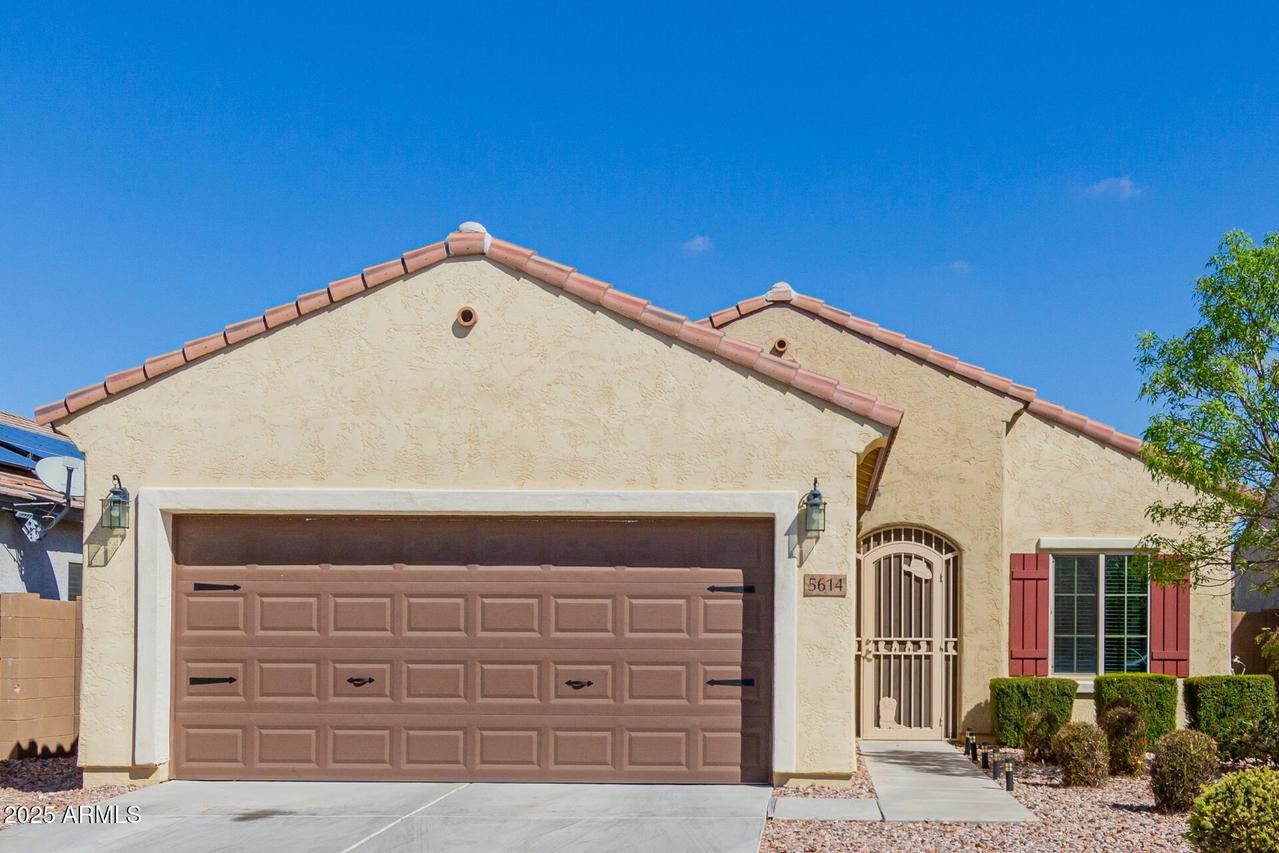 5614 W Montebello Way, Florence, AZ 85132