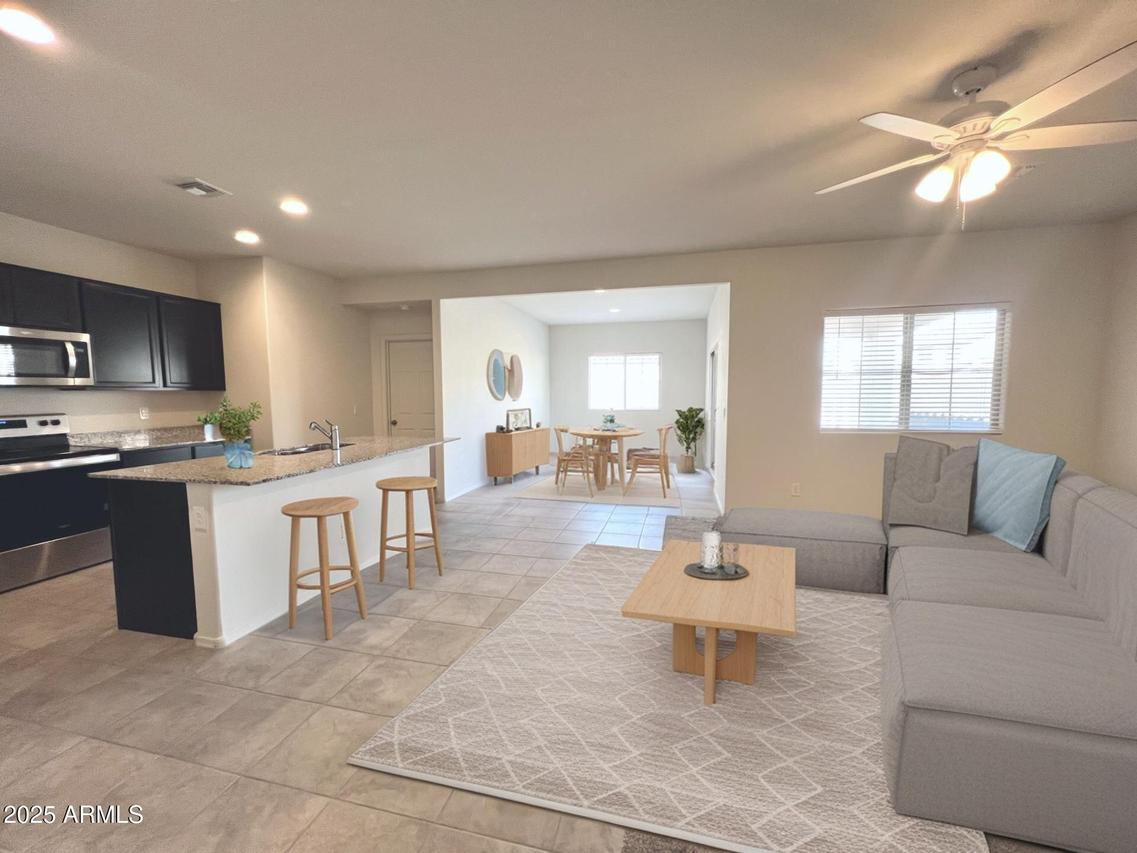 5008 S 112th Ave., Tolleson, AZ 85353