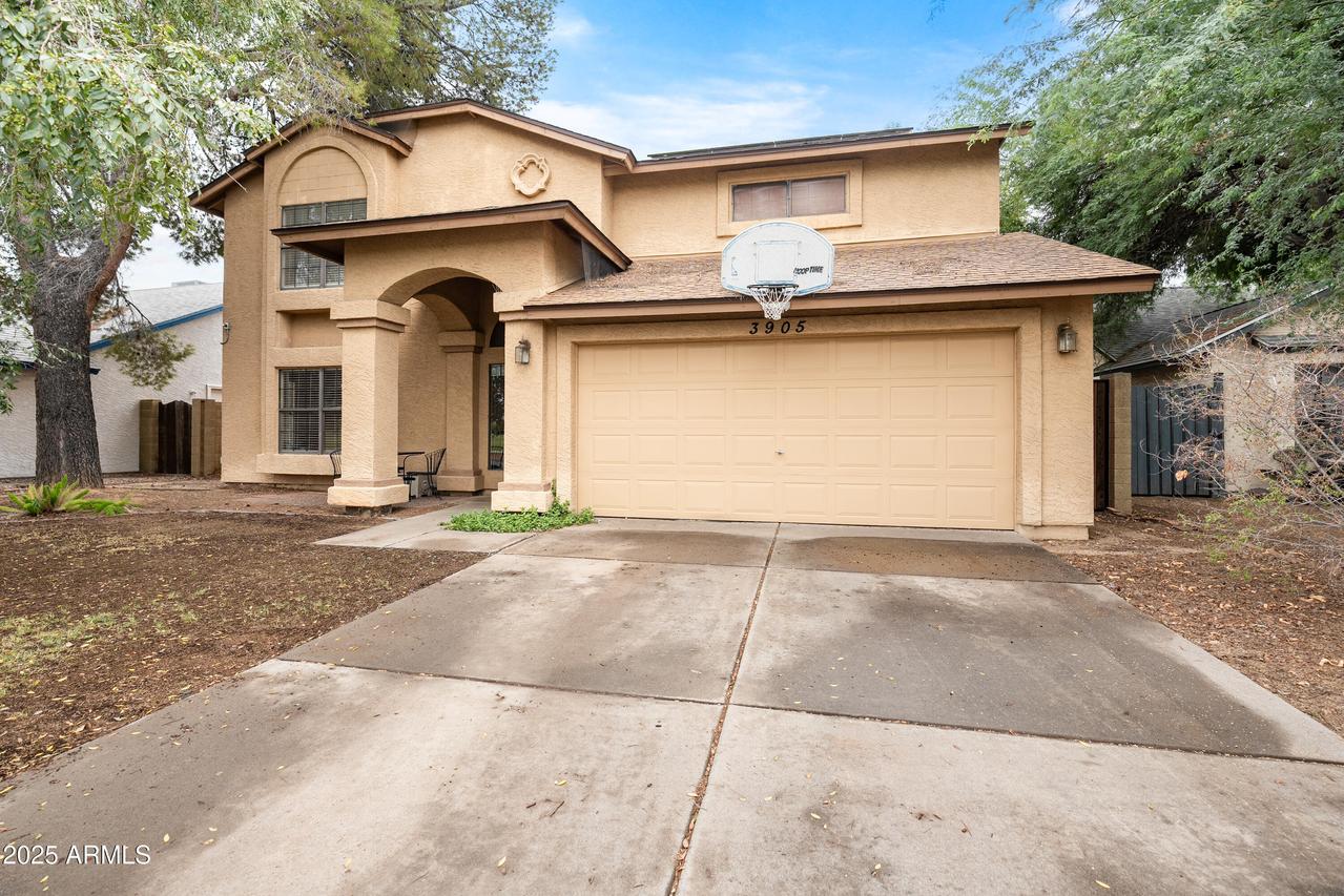 3905 E Monte Cristo Ave., Phoenix, AZ 85032