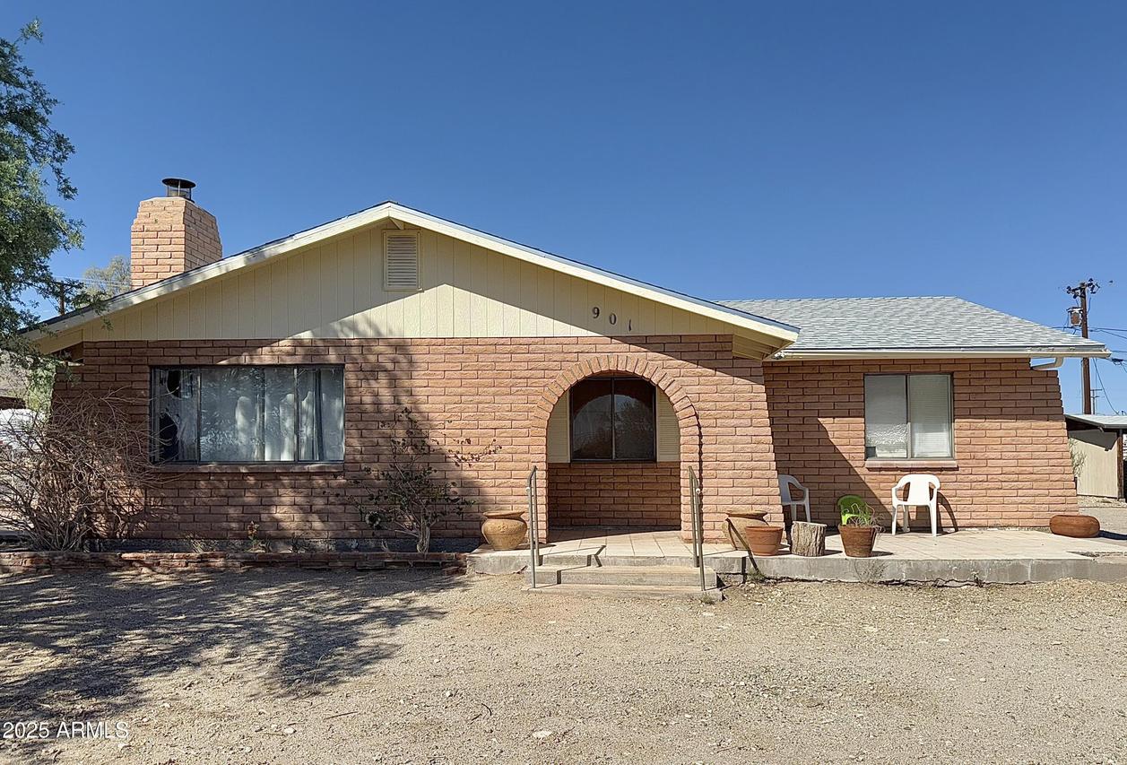901 N Sartillion Ave., Ajo, AZ 85321