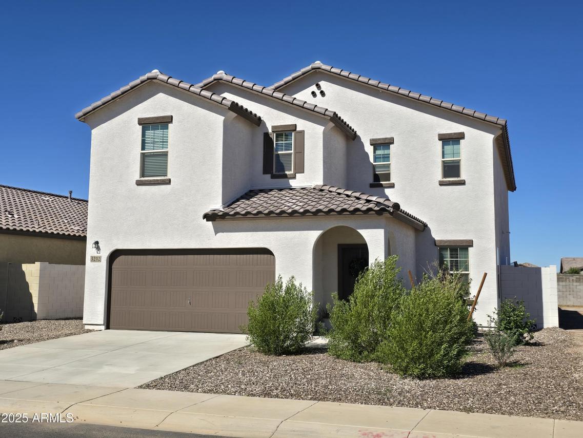 3212 E Valleyhigh Tr., San Tan Valley, AZ 85143