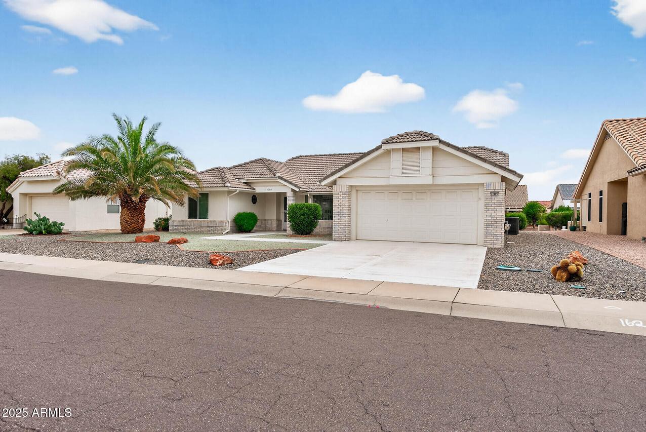 15005 W Greystone Dr., Sun City West, AZ 85375