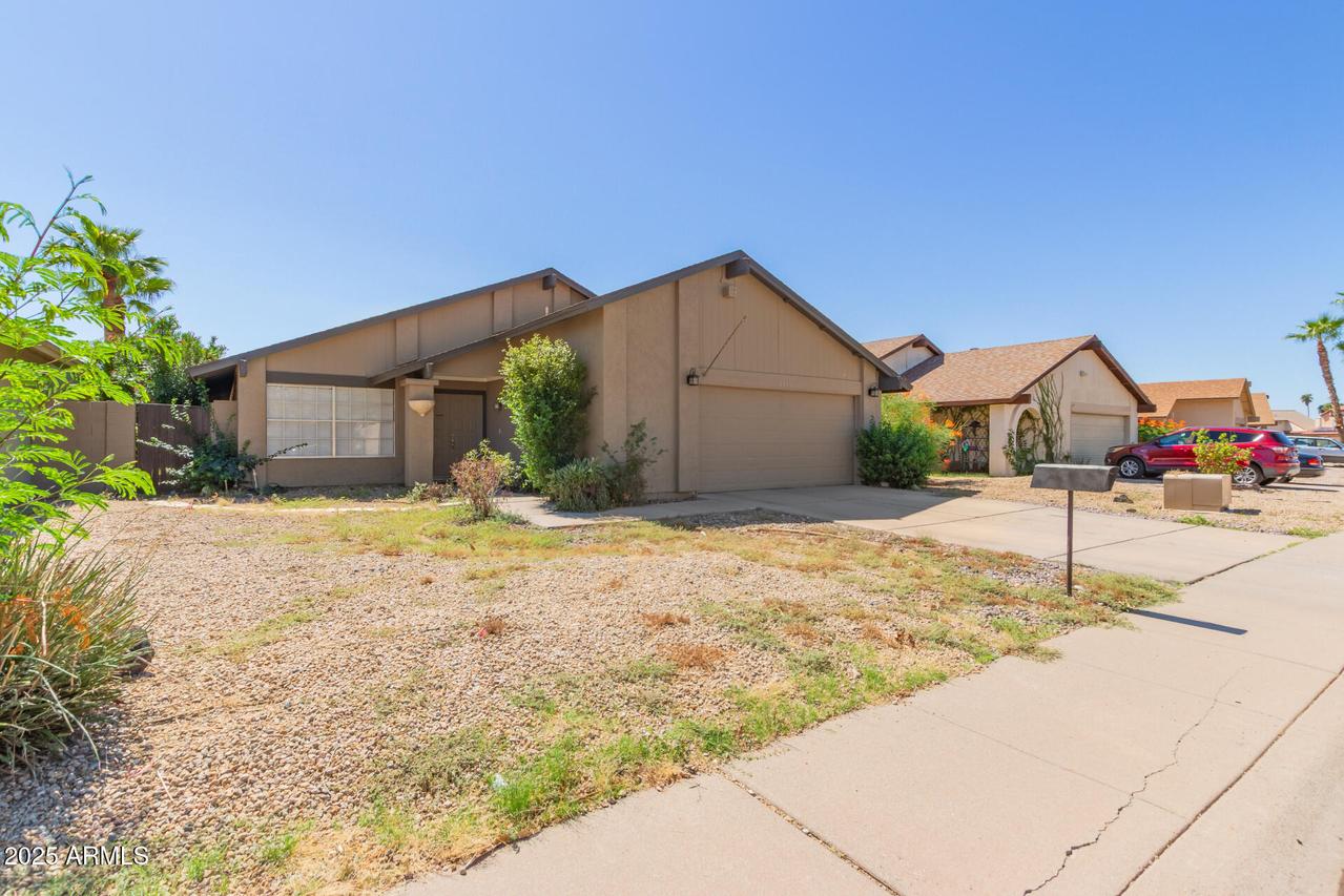 4415 W Morrow Dr., Glendale, AZ 85308
