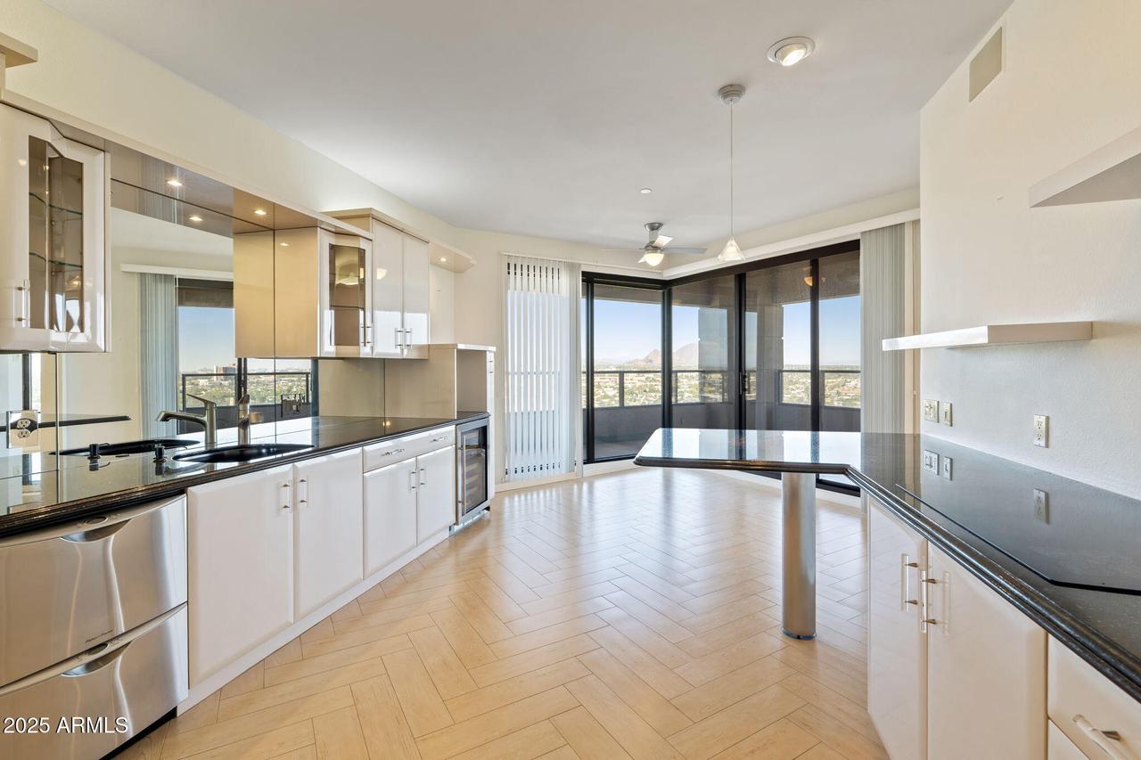 1040 E Osborn Rd. #1602, Phoenix, AZ 85014